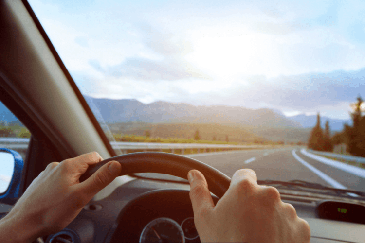 Συμβουλές για νέους οδηγούς